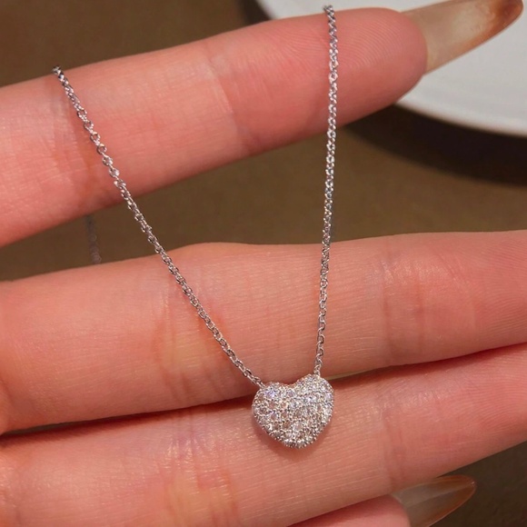 925 Sterling Silver Cubic Zirconia Heart Necklace - Picture 1 of 3